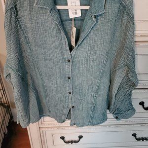 Pretty greenish blue shirt